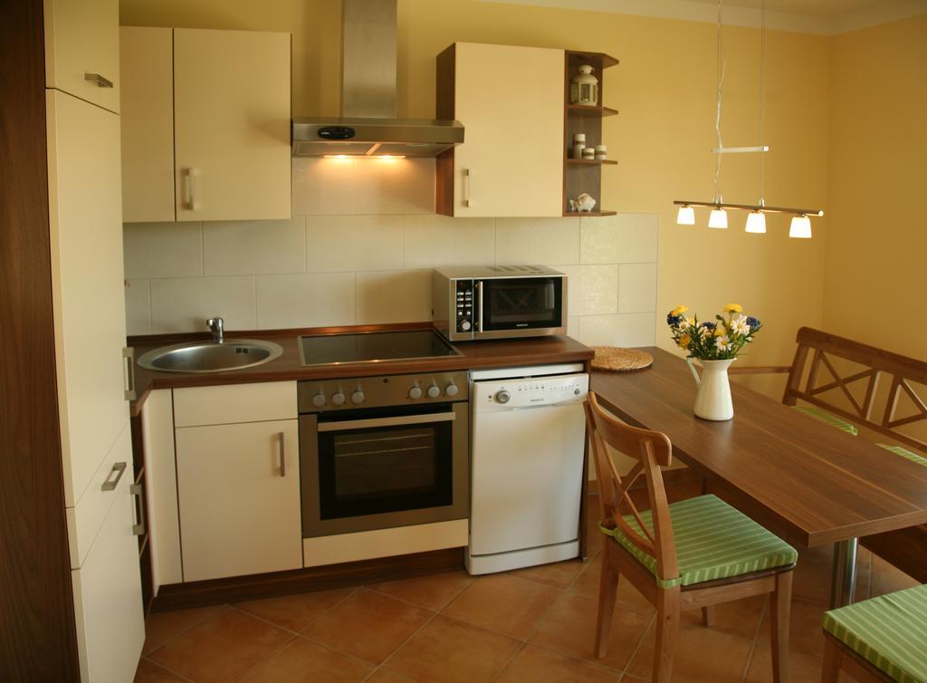 Ferienwohnung Strandlaeufer Бёргеренде-Ретвиш Экстерьер фото